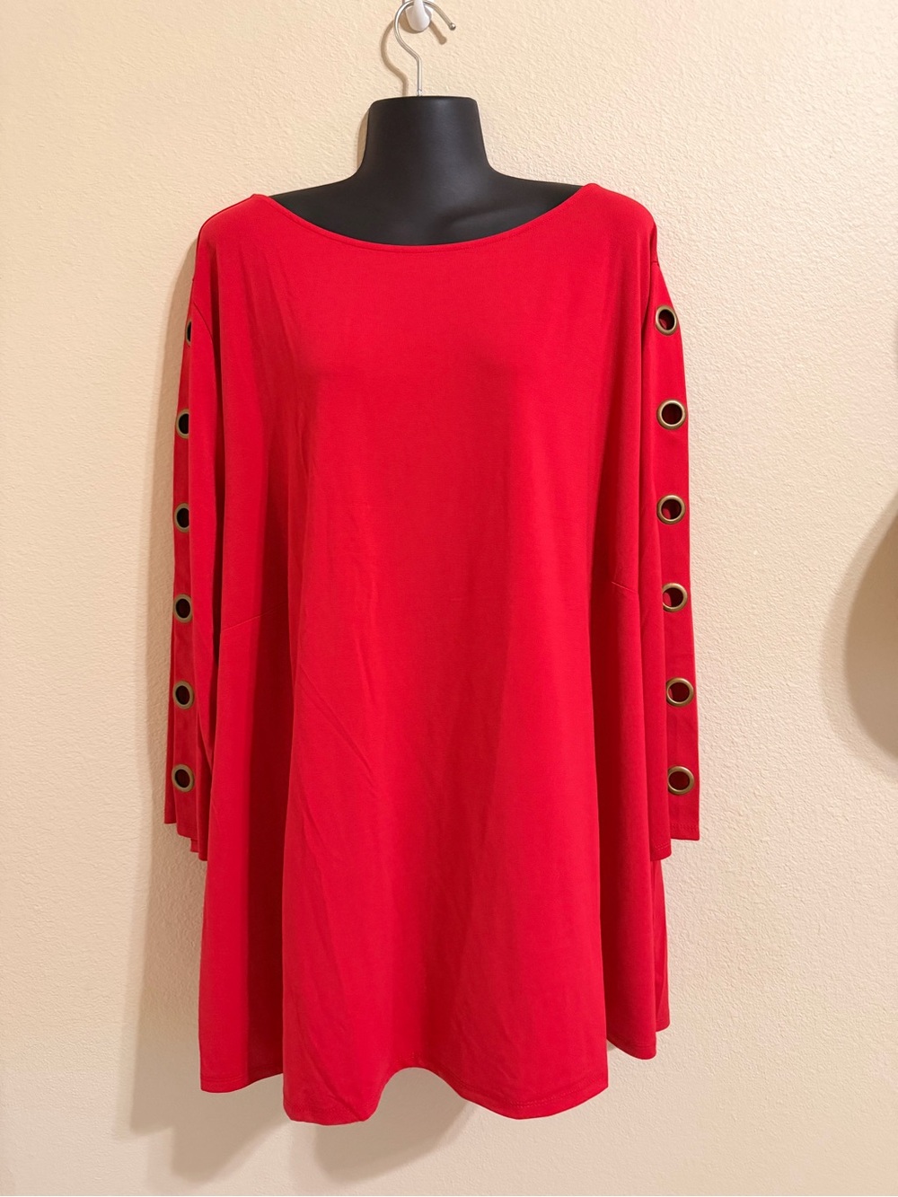 Avenue Red Eyelet-Sleeve Swing Tunic